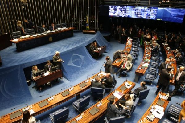 Santa Catarina precisa da inclusão dos Estados na Reforma da Previdência, Senadores catarinenses votam a favor da reforma, Ex-deputado se desfilia do MDB entre outros destaques