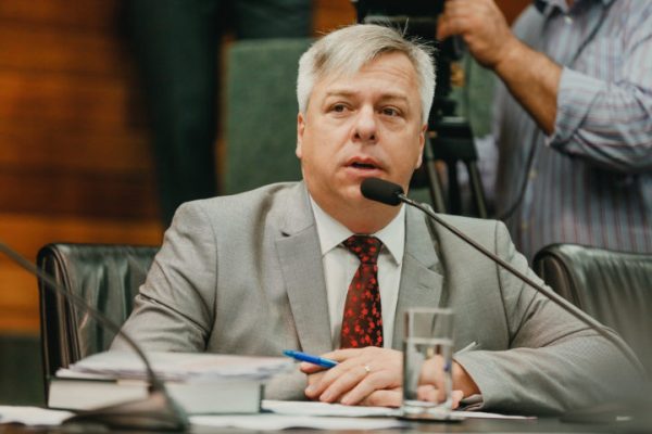 Coronavírus: Deputado Fabiano da Luz cancela agenda e ficará sob observação