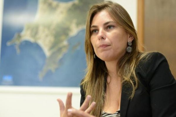 Paulinha deve pedir para deixar a liderança do governo nos próximos dias; O plano da vice-governadora em busca de apoio contra o impeachment