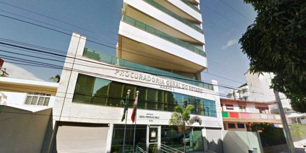 PGE entra com ação para derrubar a greve dos professores da rede estadual