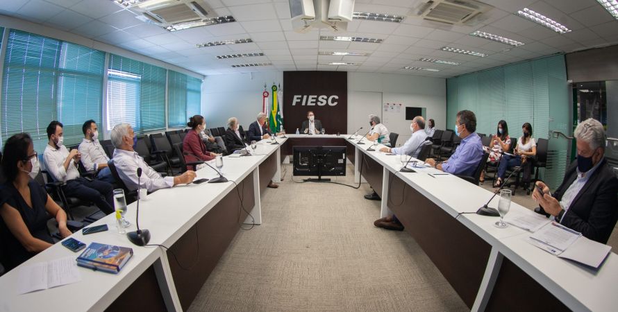 Presidentes de federações se manifestam após absolvição de Carlos Moisés