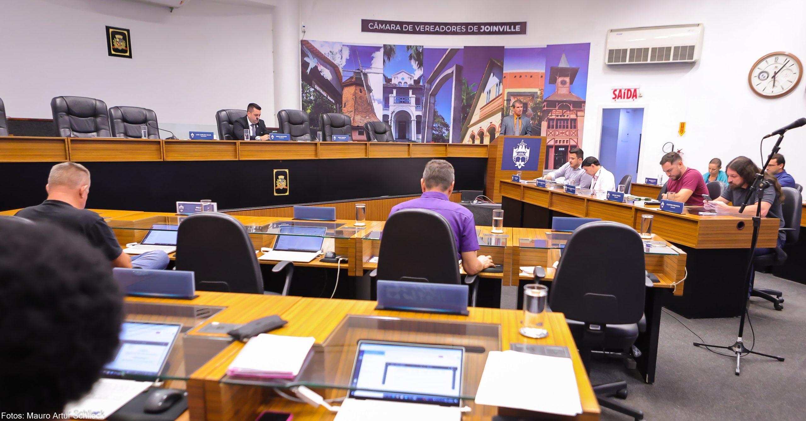 Câmara de Joinville aprova reajuste para servidores, vereadores, prefeito e vice