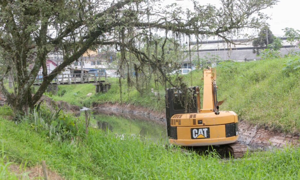 Ministério Público questiona obras da Prefeitura em rios de Joinville