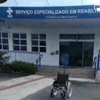 A fila de espera de três anos por cadeiras de roda