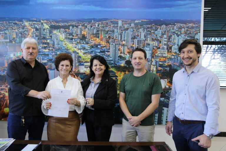 Sueli Suttili assume Prefeitura de Chapecó – SC em Pauta