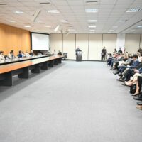 Governador Jorginho apresenta ações para Joinville e região em painel na ACIJ