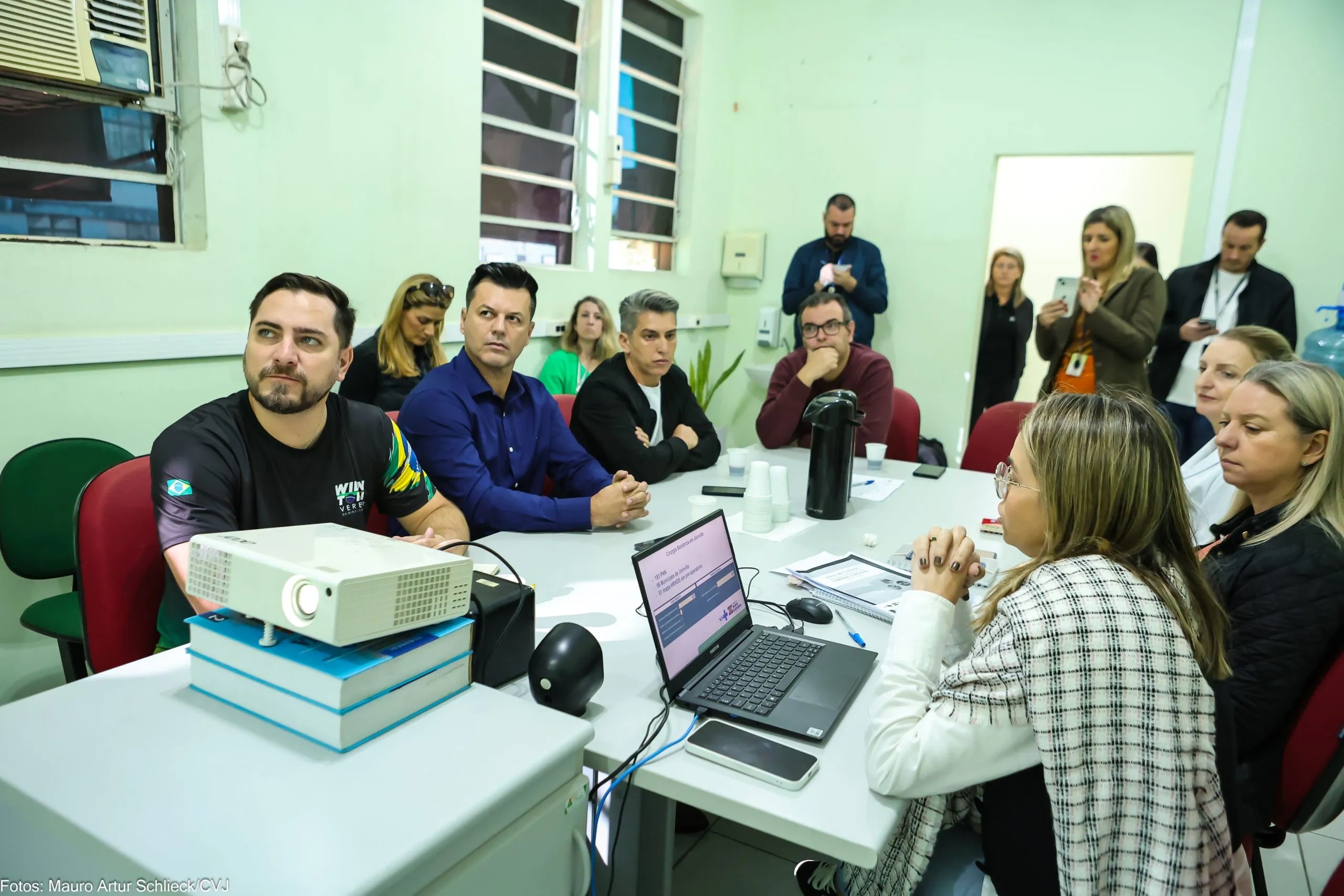 Vereadores tentam acelerar fila de cirurgias com espera de até 6 anos em Joinville