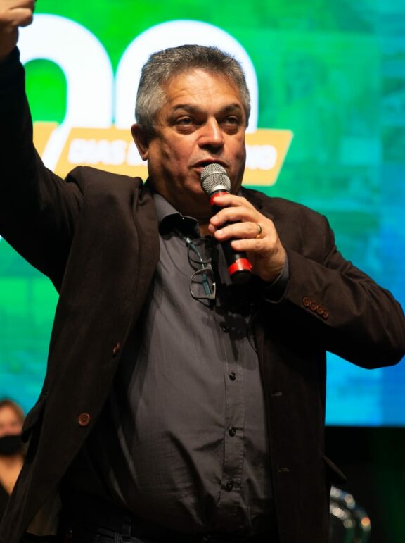 Todos à espera da definição de João Rodrigues; rachadinha em Penha; processo de cassação em Joinville — e outros destaques