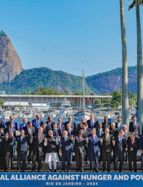 Brasil entrega presidência do G20 para a África do Sul