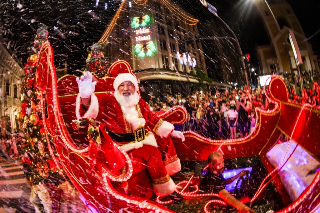 Festividades do Natal serão abertas com Camerata e chegada do Papai Noel em Florianópolis