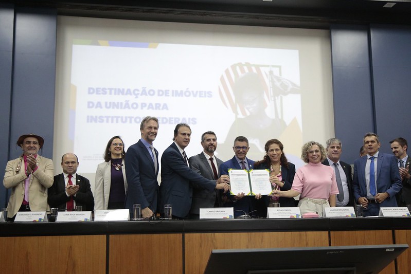 União repassa imóveis para novos campi de Institutos Federais em Mafra e Tijucas