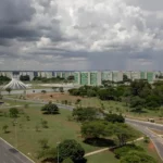 Prefeitas e prefeitos eleitos participam de encontro nacional em Brasília