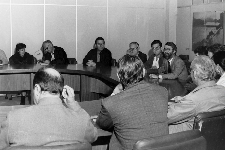 reuniao2 A desordem vigente em Blumenau. Causas e consequências