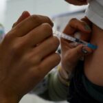 Florianópolis decreta situação de emergência em saúde pública e abrirá vacinação contra gripe para todos