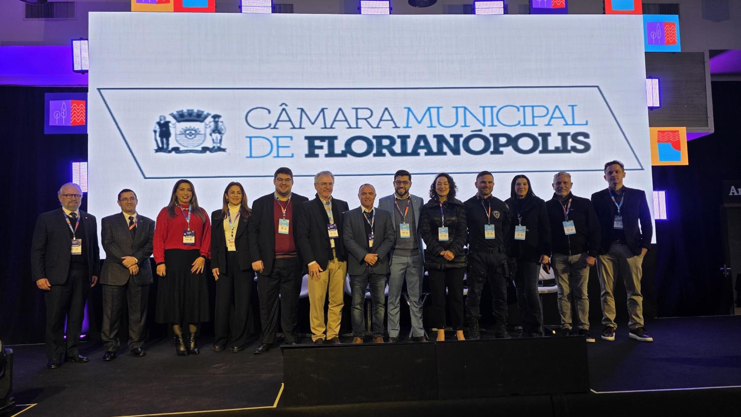 Manifesto em Defesa do Crescimento Sustentável e nova Frente Parlamentar é lançada em Florianópolis