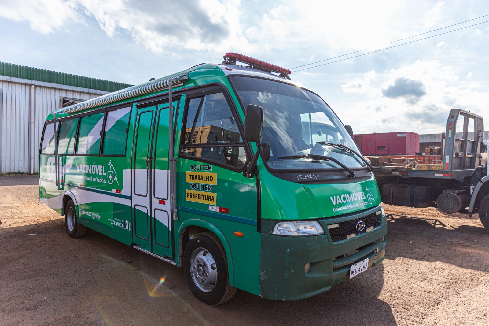 Vacimóvel e Ônibus da Saúde estarão vacinando no sábado e domingo