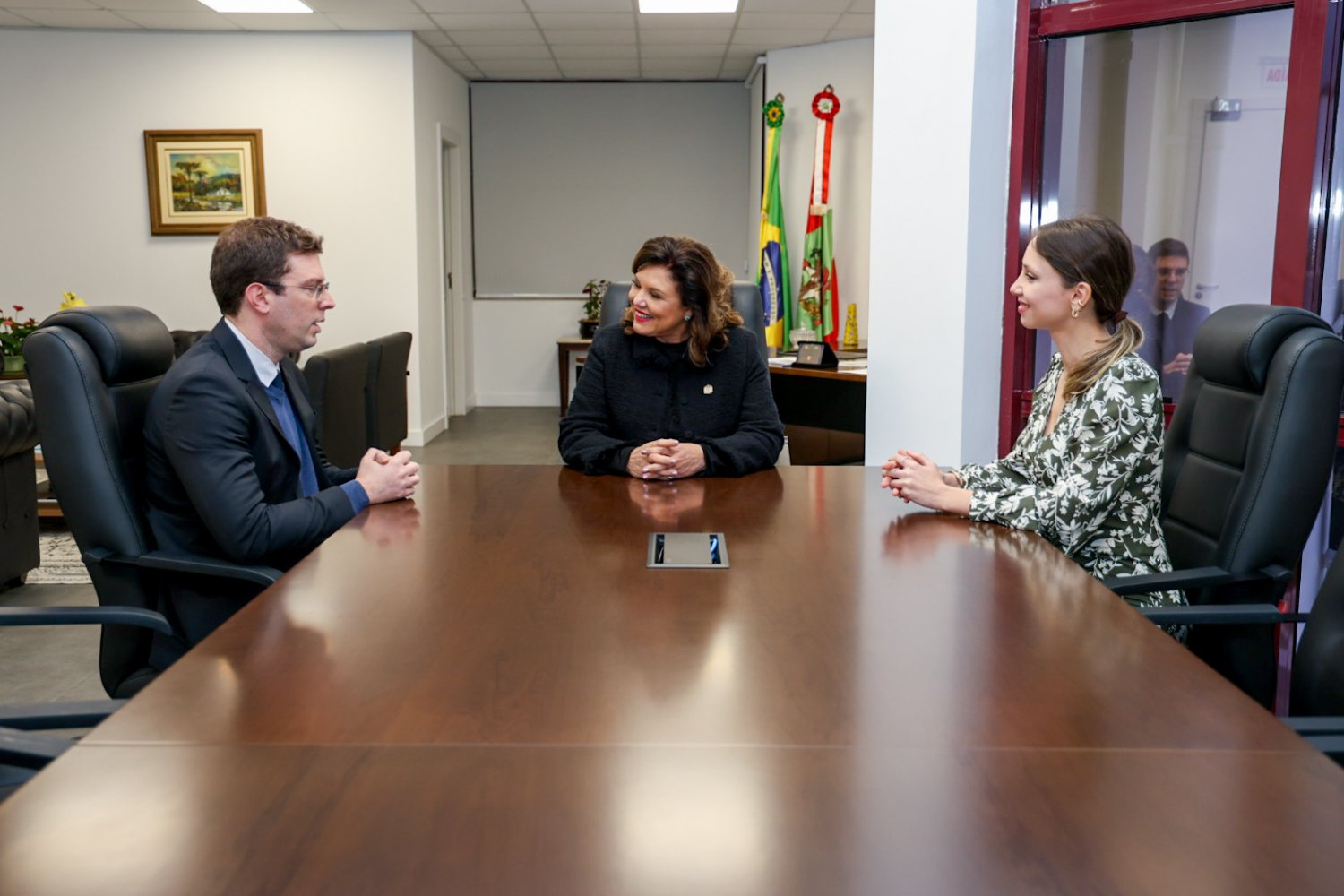 Defensoria Pública e Governo de SC discutem ampliação de políticas de proteção às mulheres