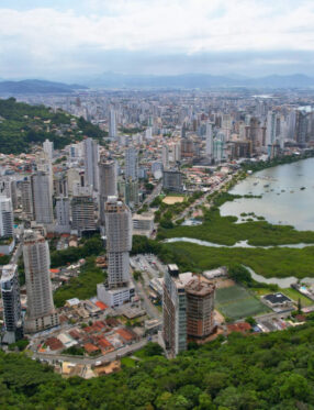 Itajaí quita parcela de financiamento internacional com recursos próprios pela primeira vez