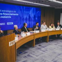 BNDES libera crédito de R$ 40 bilhões para indústrias afetadas pelo tarifaço