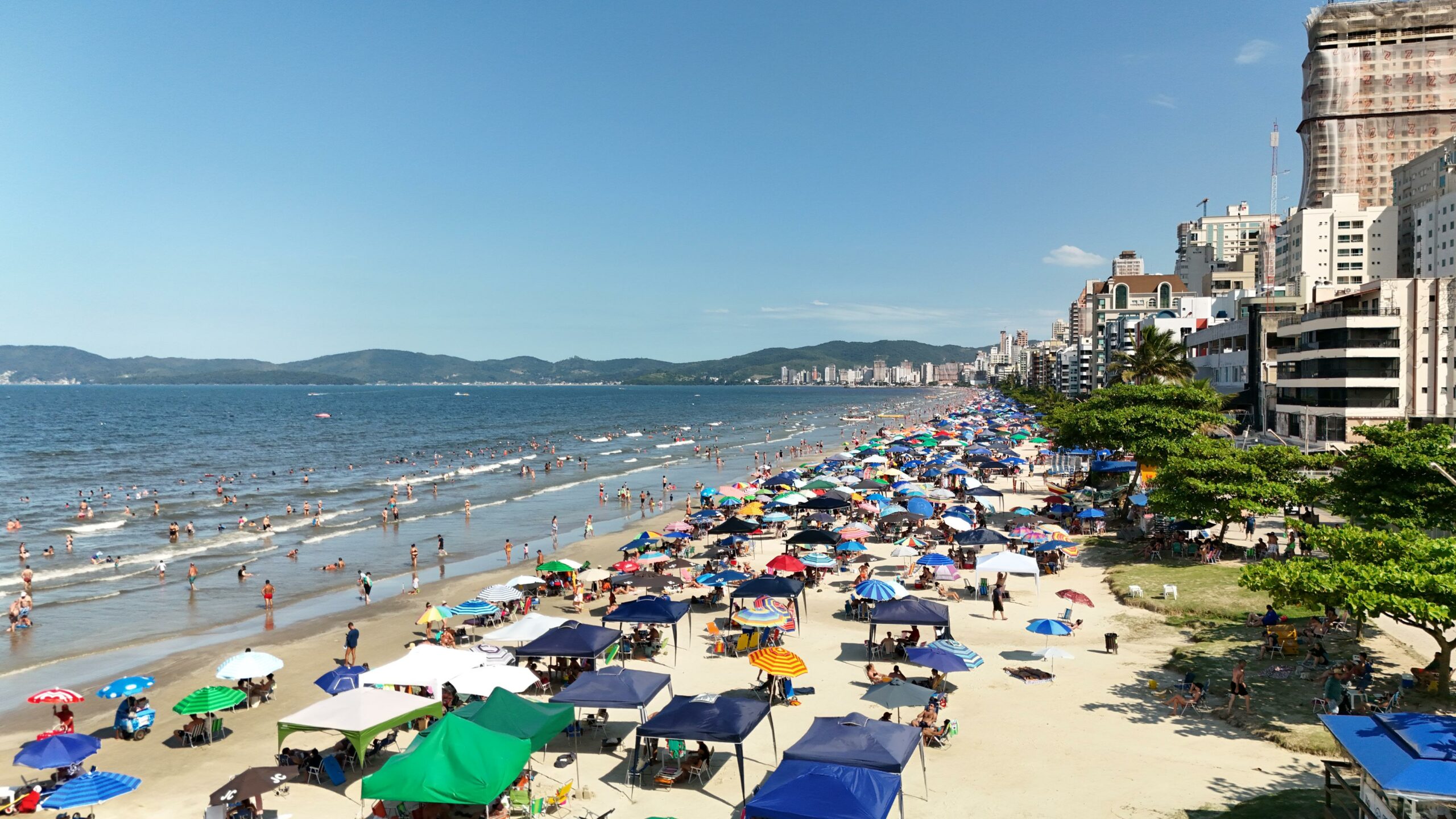 Alargamento da faixa de areia de Itapema tem novas definições