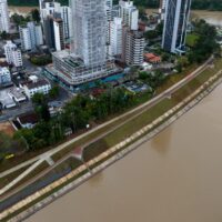 Investimentos estaduais em Blumenau e região incluem obras de saúde, infraestrutura e prevenção de enchentes