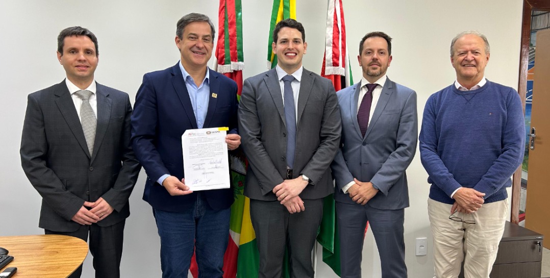 MPSC e Prefeitura de Criciúma firmam protocolo para agilizar controle interno e combater irregularidades