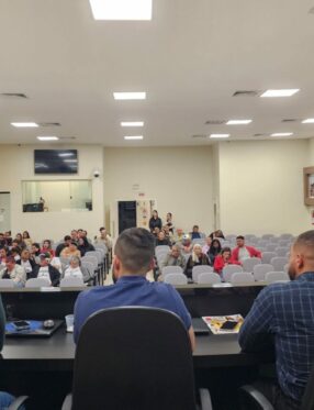 Itapema discute projetos habitacionais e criação de Zonas Especiais de Interesse Social em audiência pública