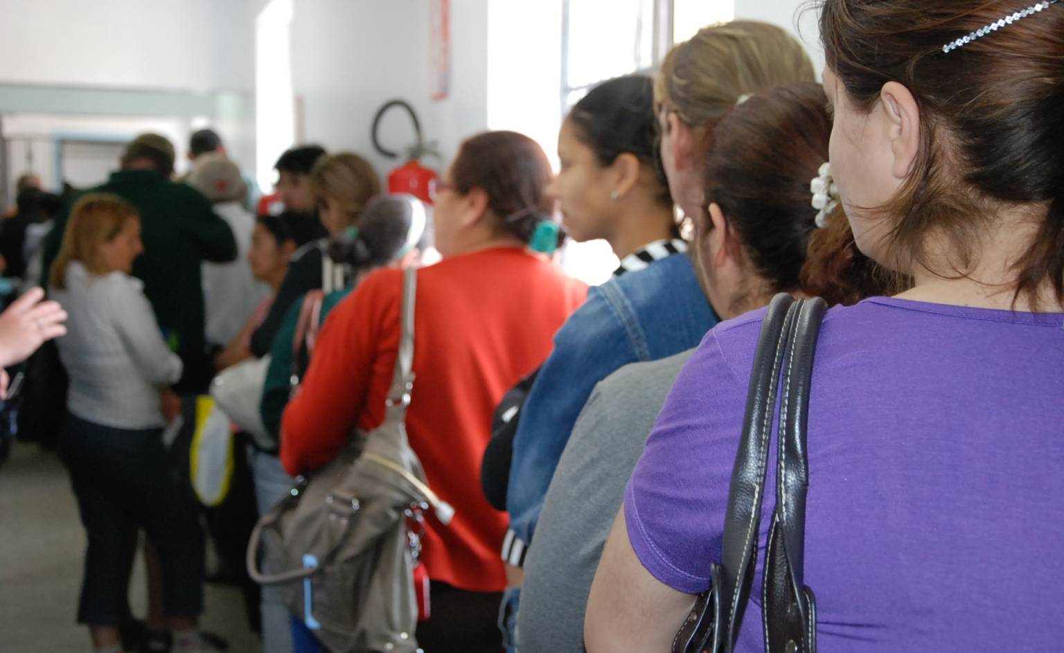EXCLUSIVO: Fila da saúde cresce e pacientes esperam mesmo com risco de agravamento; Júlia critica aliança do PL com emedebistas; MDB terá que superar resistências internas – E outros destaques