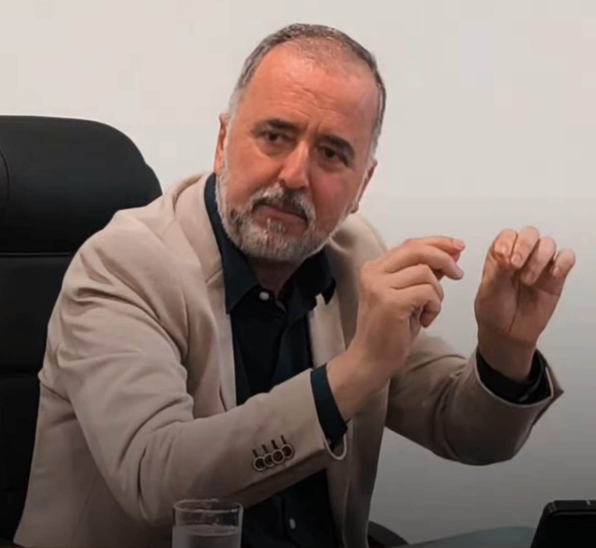 Detran: “Quero que o Ministério Público me chame”, diz Kennedy sobre denúncias; Federação União Progressista tem seu primeiro embate interno — e outros destaques