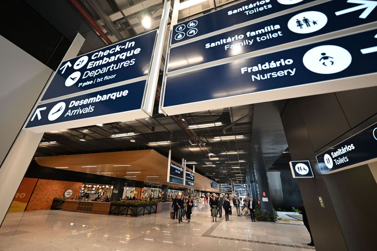 Aeroporto de Florianópolis ultrapassa 1 milhão de passageiros internacionais em 2025