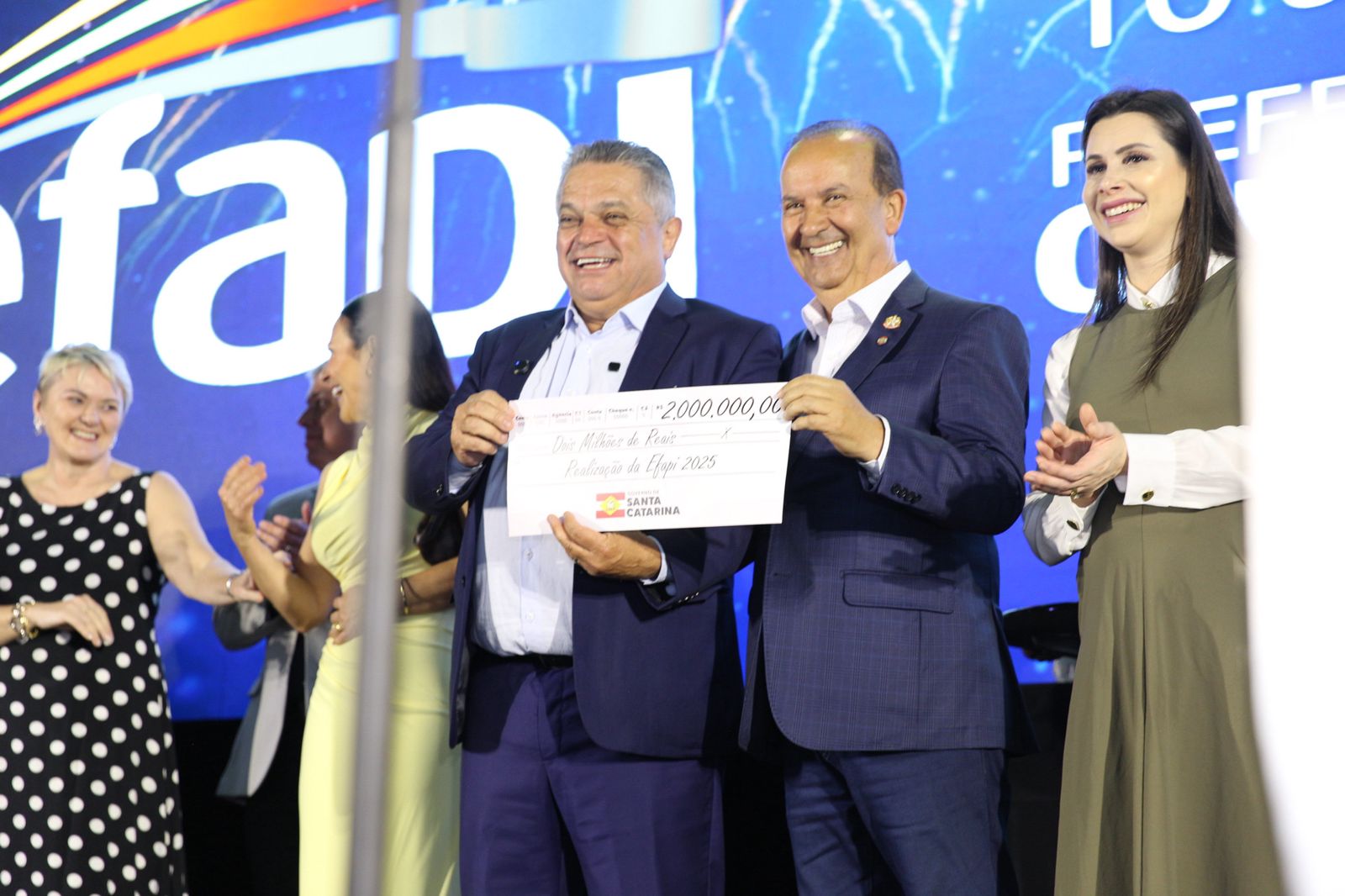 Autoridades destacam importância da Efapi do Brasil na abertura oficial do evento