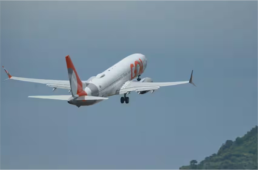 GOL amplia oferta de voos e assentos em Santa Catarina para o verão 2025/2026
