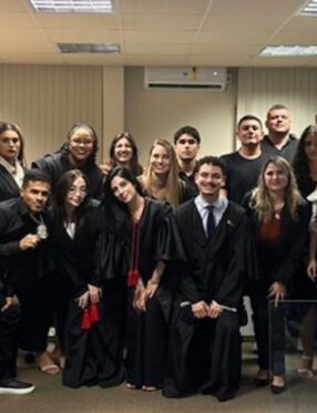 Estudantes de Direito participam de júri simulado na comarca de São Francisco do Sul