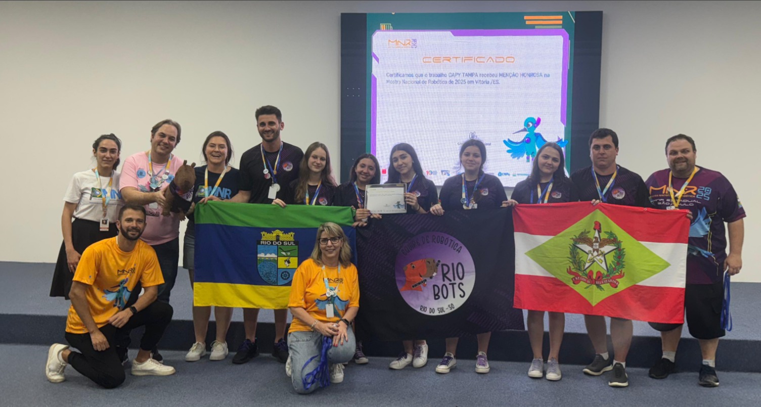 Equipe Rio Bots de Rio do Sul está entre as 10 melhores do Brasil no Robótica 2025