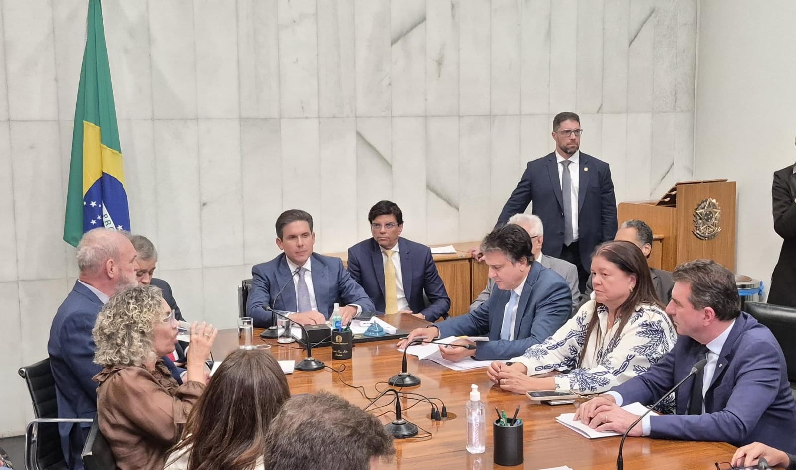 Cobalchini anuncia reformulação de decreto que ameaçava a educação especial