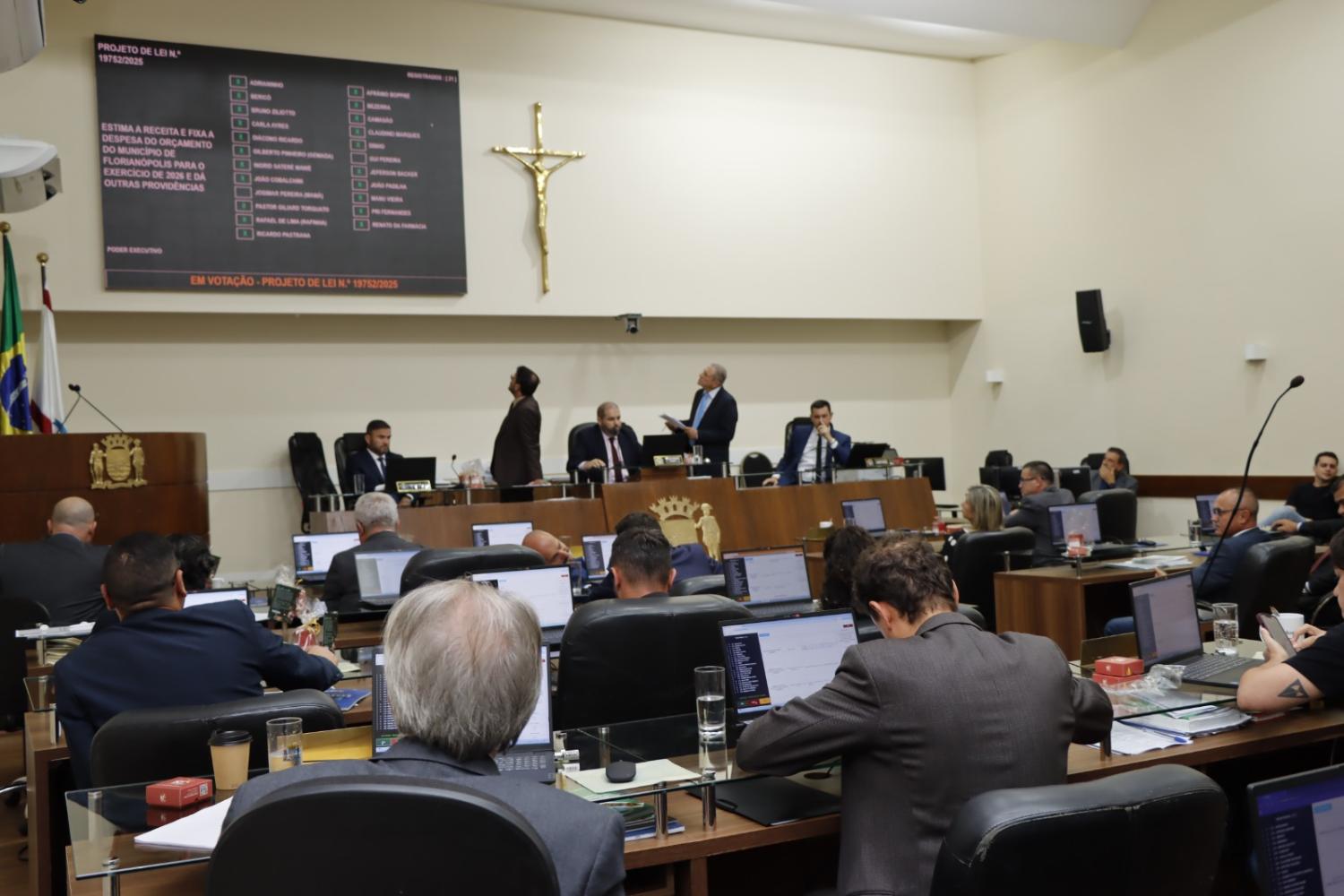 Câmara de Florianópolis aprova orçamento municipal de R$ 4,27 bilhões para 2026