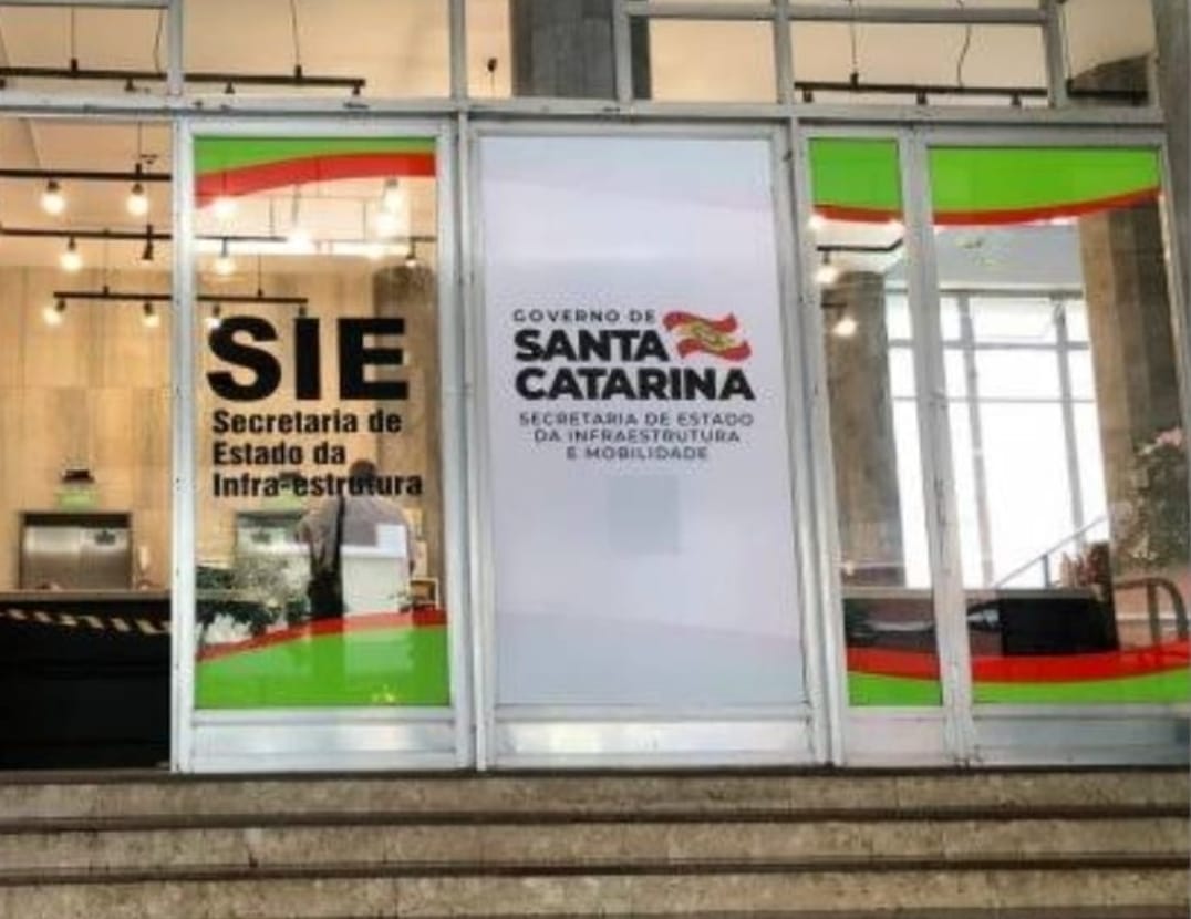 Licitação milionária do Governo do Estado volta a ser interrompida; insatisfação na PM com o governo – e outros destaques