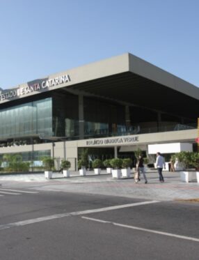 Parlamento de SC aprova projetos nas áreas de segurança, inclusão, meio ambiente e ordenamento urbano