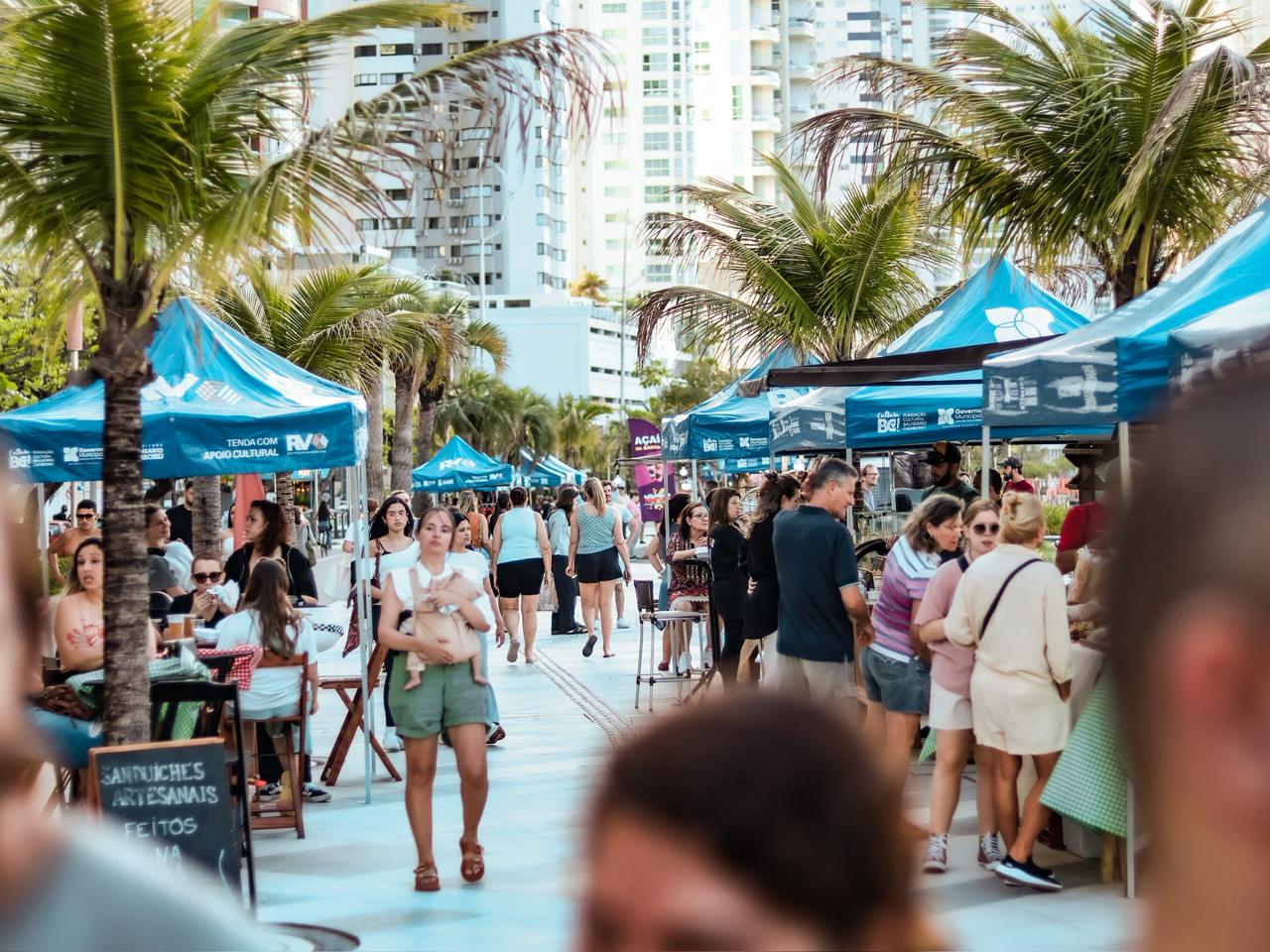 Feira da Orla realiza primeira edição do ano nesta quarta-feira em Balneário Camboriú