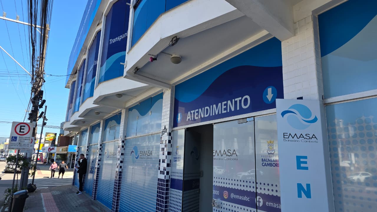Prefeitura propõe emenda à Lei Orgânica para manter controle público da Emasa em Balneário Camboriú