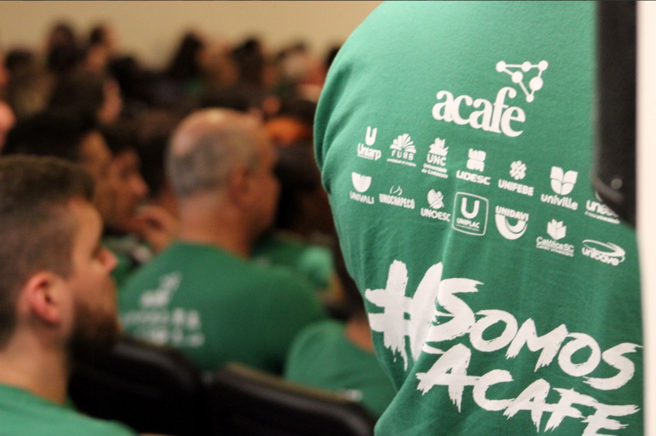 Decreto que regulamenta Lei das Comunitárias será assinado e fortalece modelo de ensino superior no país