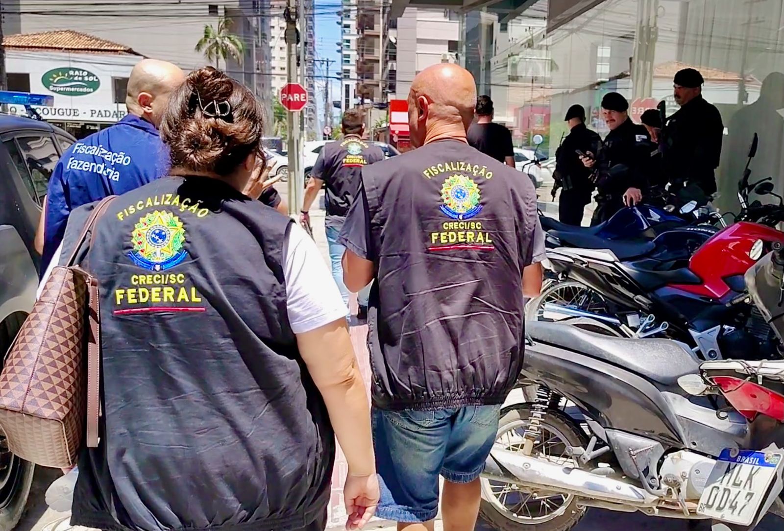 Operação em Itapema autua empresa por exercício ilegal no mercado imobiliário