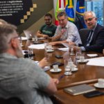 FECAM e Justiça Eleitoral firmam parceria para preparação das Eleições 2026 em Santa Catarina