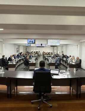 Legislativo de Chapecó aprova 215 proposições na primeira semana de sessões de 2026