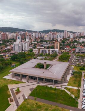 Criciúma amplia isenção de taxas para atividades de baixo risco e pode beneficiar mais de 7 mil contribuintes