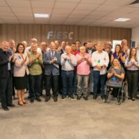 Empregadores e trabalhadores definem reajuste médio de 6,49% no piso regional de SC