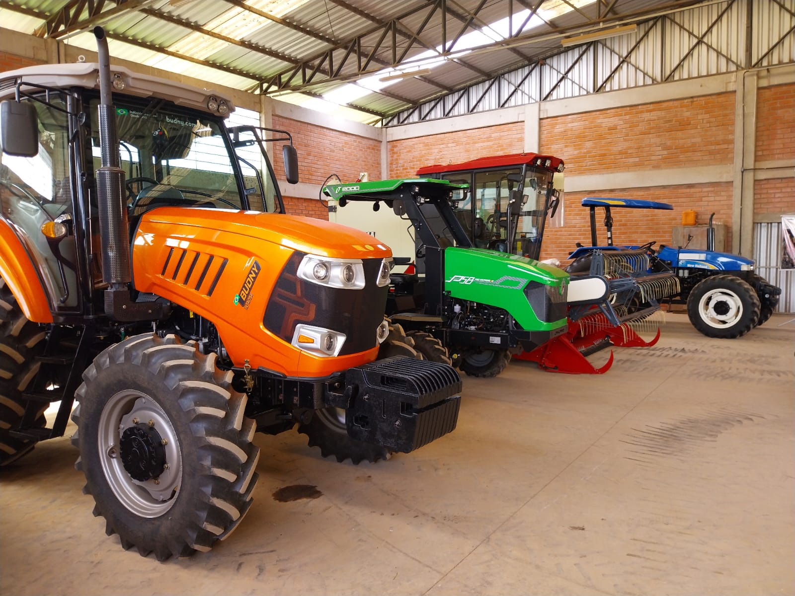 Investimento de R$ 1,3 milhão em máquinas agrícolas fortalece pesquisa e produção rural na Serra Catarinense