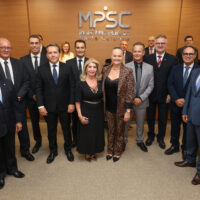 Procuradores de Justiça tomam posse no Órgão Especial do Colégio de Procuradores do MPSC