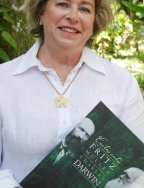Livro bilíngue reúne correspondência entre Fritz Müller e Charles Darwin e será lançado em Blumenau