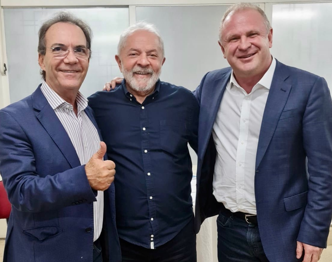 Centro-esquerda anunciará a futura chapa ao Estado; definições no PSD; criatura x criador em Florianópolis – e outros destaques